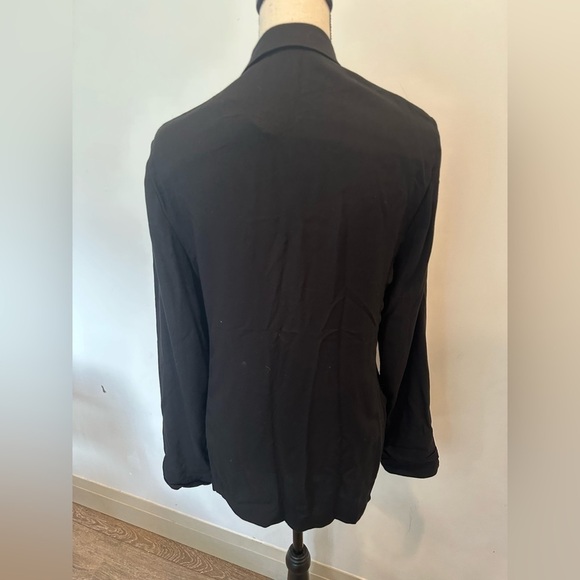 Aritzia Talula Kent Black Lightweight Open Front Blazer Jacket Size 8 Old Money - Picture 4 of 6